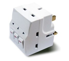 Masterplug 3W 13A Switched Adaptor